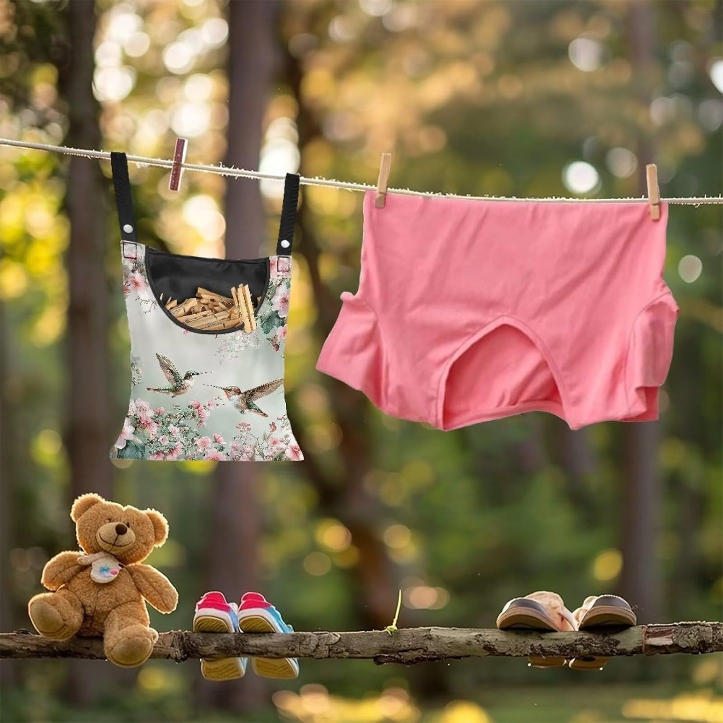 Hummingbird Clothespin Bags with Hanging Rope Space-Saving Clothespin Storage Organizer Waterproof Clothes Pin Holder for Clothesline Outdoor Rotatable Clothespin Storage Bag