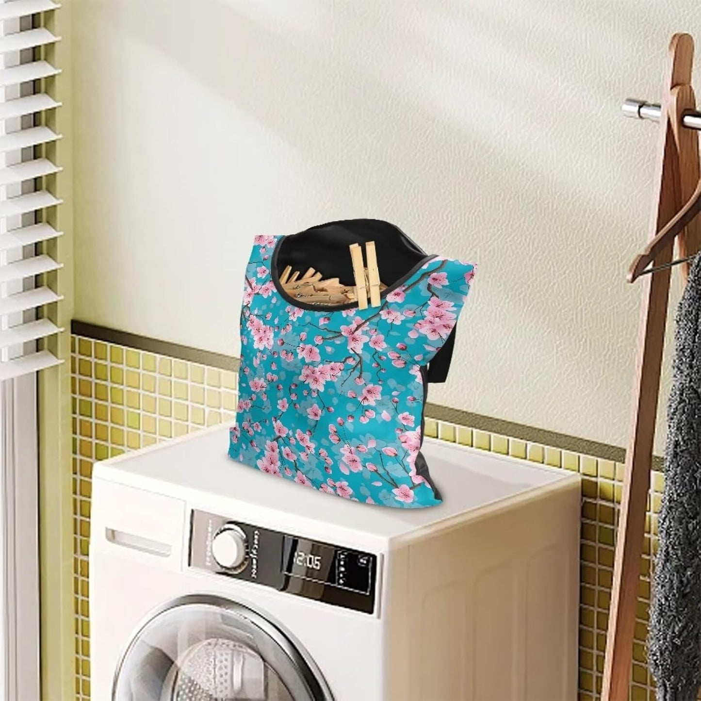 Cherry Blossom Clothespin Pouch Clothespin Bag with Hanging Hook Waterproof Clothes Pin Hanging Bag Space-Saving Clothespin Storage Organize Clothespin Bag for Clothesline Outdoor, 1 Pack